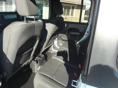 2020 Jeep Wrangler Unlimited Sport S   - Photo 15 - Layton, UT 84041