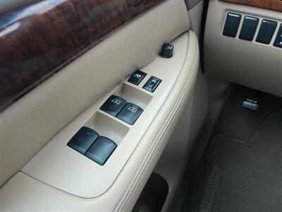 2011 Nissan Armada SL   - Photo 26 - Layton, UT 84041