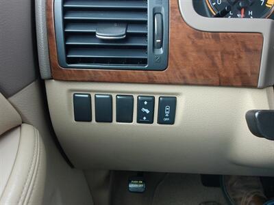 2011 Nissan Armada SL   - Photo 27 - Layton, UT 84041