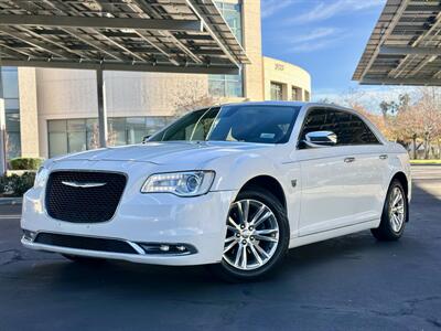 2016 Chrysler 300C   - Photo 32 - Vista, CA 92084