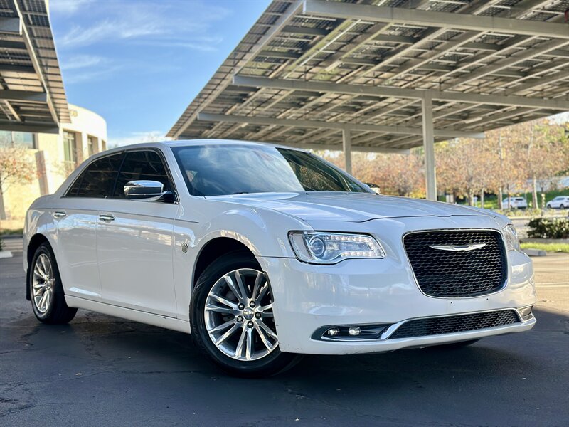 2016 Chrysler 300 C