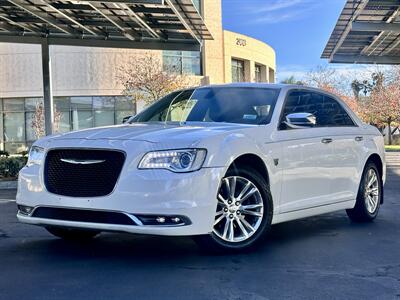 2016 Chrysler 300C   - Photo 33 - Vista, CA 92084