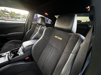 2018 Dodge Charger Daytona * LOW MILES * HEMI V8 * CUSTOM RIMS *   - Photo 28 - Vista, CA 92084