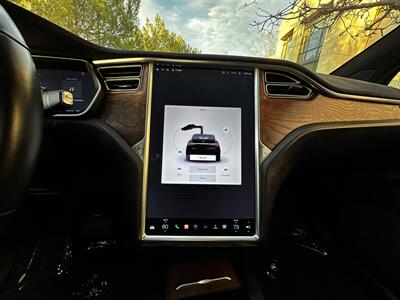 2017 Tesla Model X 90D   - Photo 45 - Vista, CA 92084