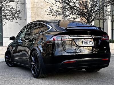 2017 Tesla Model X 90D   - Photo 4 - Vista, CA 92084