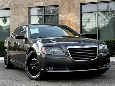2013 Chrysler 300 S   - Photo 1 - Vista, CA 92084