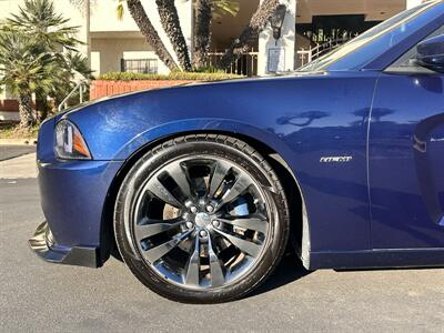 2013 Dodge Charger R/T Max   - Photo 16 - Vista, CA 92084