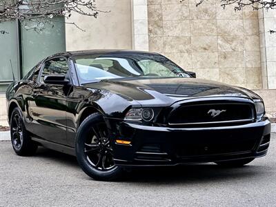 2013 Ford Mustang V6 Premium   - Photo 1 - Vista, CA 92084