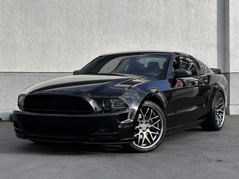 2013 Ford Mustang V6