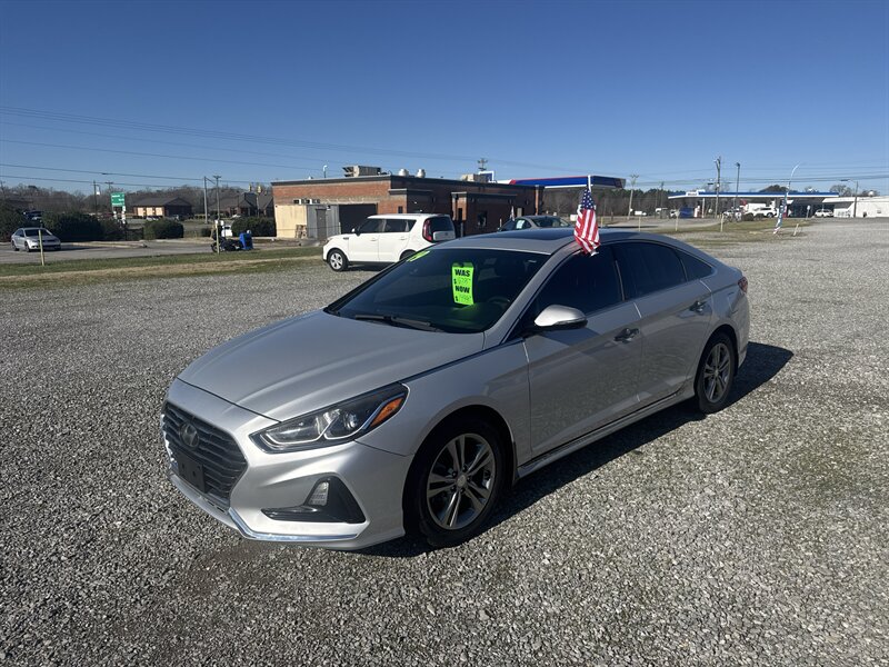 2019 Hyundai SONATA Sport   - Photo 1 - Madisonville, TN 37354