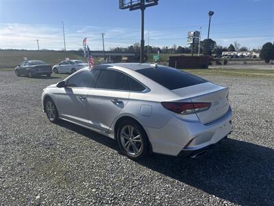 2019 Hyundai SONATA Sport   - Photo 4 - Madisonville, TN 37354