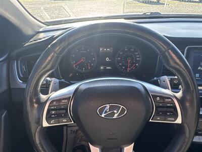 2019 Hyundai SONATA Sport   - Photo 9 - Madisonville, TN 37354