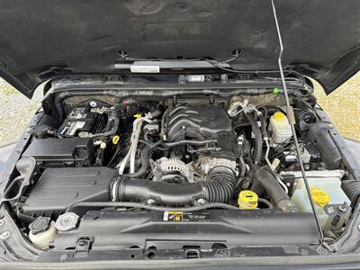 2017 Jeep Wrangler Unlimited Sahara - Photo 14 - Madisonville, TN 37354