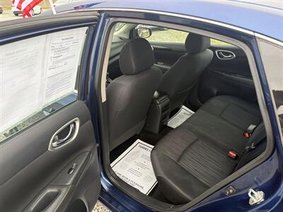 2019 Nissan Sentra SV - Photo 8 - Madisonville, TN 37354