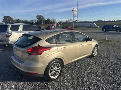 2018 Ford Focus SE - Photo 3 - Madisonville, TN 37354