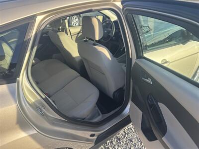 2018 Ford Focus SE - Photo 7 - Madisonville, TN 37354