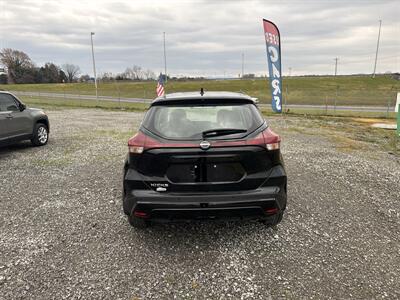 2022 Nissan Kicks S   - Photo 12 - Madisonville, TN 37354