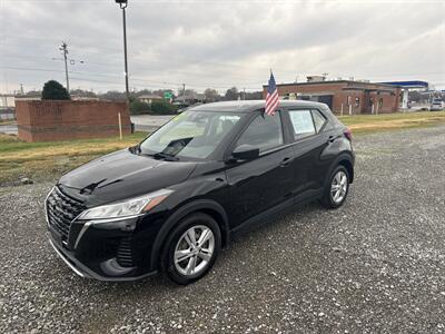 2022 Nissan Kicks S   - Photo 1 - Madisonville, TN 37354