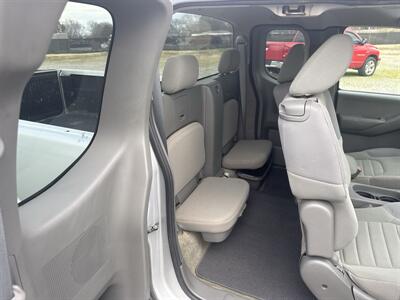 2014 Nissan Frontier S   - Photo 7 - Madisonville, TN 37354