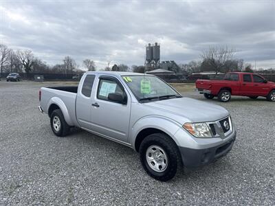 2014 Nissan Frontier S   - Photo 2 - Madisonville, TN 37354