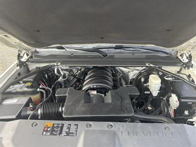 2015 Chevrolet Suburban LTZ   - Photo 14 - Madisonville, TN 37354