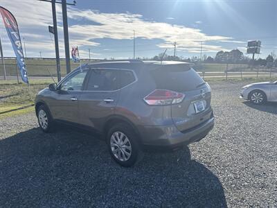 2016 Nissan Rogue S - Photo 4 - Madisonville, TN 37354