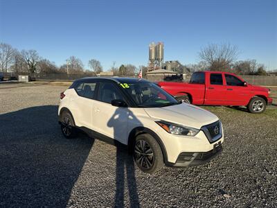 2018 Nissan Kicks SV - Photo 2 - Madisonville, TN 37354