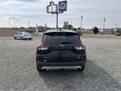 2020 Ford Escape Titanium   - Photo 12 - Madisonville, TN 37354