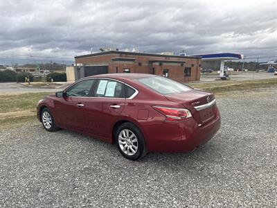 2015 Nissan Altima 2.5 S - Photo 4 - Madisonville, TN 37354