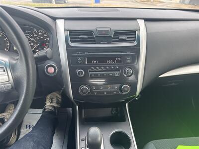 2015 Nissan Altima 2.5 S - Photo 10 - Madisonville, TN 37354