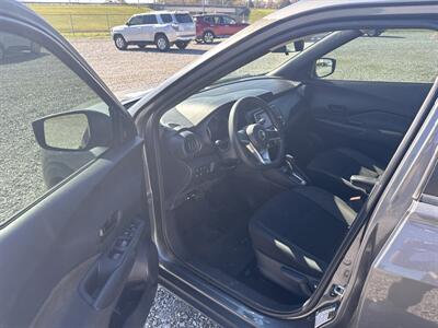 2020 Nissan Kicks S - Photo 5 - Madisonville, TN 37354