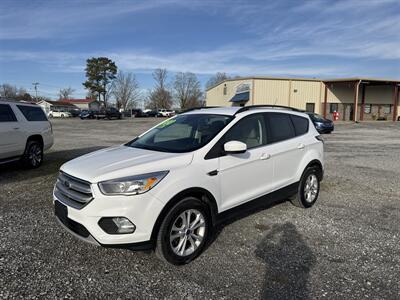 2018 Ford Escape SE   - Photo 1 - Madisonville, TN 37354