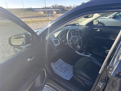 2019 Jeep Compass Latitude - Photo 5 - Madisonville, TN 37354