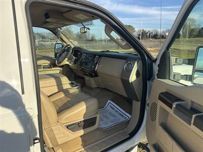 2009 Ford F-250 Lariat   - Photo 6 - Madisonville, TN 37354