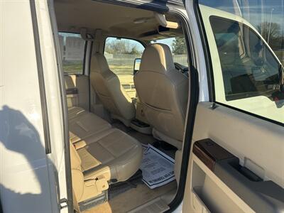 2009 Ford F-250 Lariat   - Photo 7 - Madisonville, TN 37354