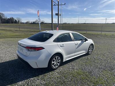 2024 Toyota Corolla LE   - Photo 3 - Madisonville, TN 37354