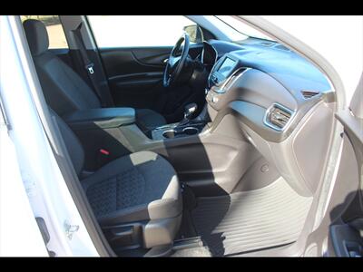 2024 Chevrolet Equinox LT   - Photo 15 - Euless, TX 76040