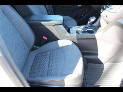 2024 Chevrolet Equinox LT   - Photo 17 - Euless, TX 76040