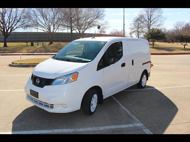 2021 Nissan NV200 S  