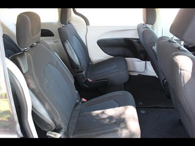 2022 Chrysler Voyager LX   - Photo 17 - Euless, TX 76040