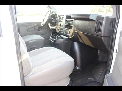 2025 Chevrolet Express LS 3500   - Photo 27 - Euless, TX 76040