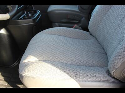 2025 Chevrolet Express LS 3500   - Photo 33 - Euless, TX 76040