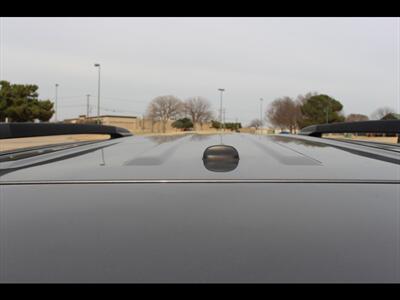 2017 Toyota Sienna LE 8-Passenger   - Photo 9 - Euless, TX 76040