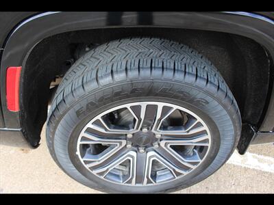 2024 Jeep Wagoneer L Series II - Photo 35 - Euless, TX 76040