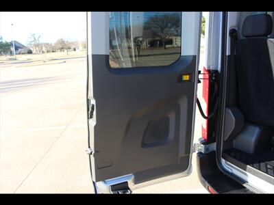2023 Ford Transit 350 XLT   - Photo 17 - Euless, TX 76040