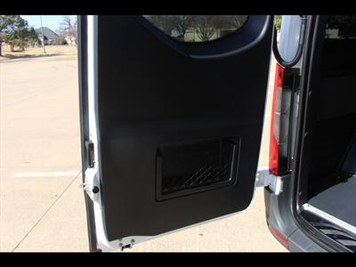 2026 Mercedes-Benz Sprinter 2500   - Photo 14 - Euless, TX 76040