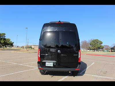 2024 Mercedes-Benz Sprinter 2500 - Photo 4 - Euless, TX 76040