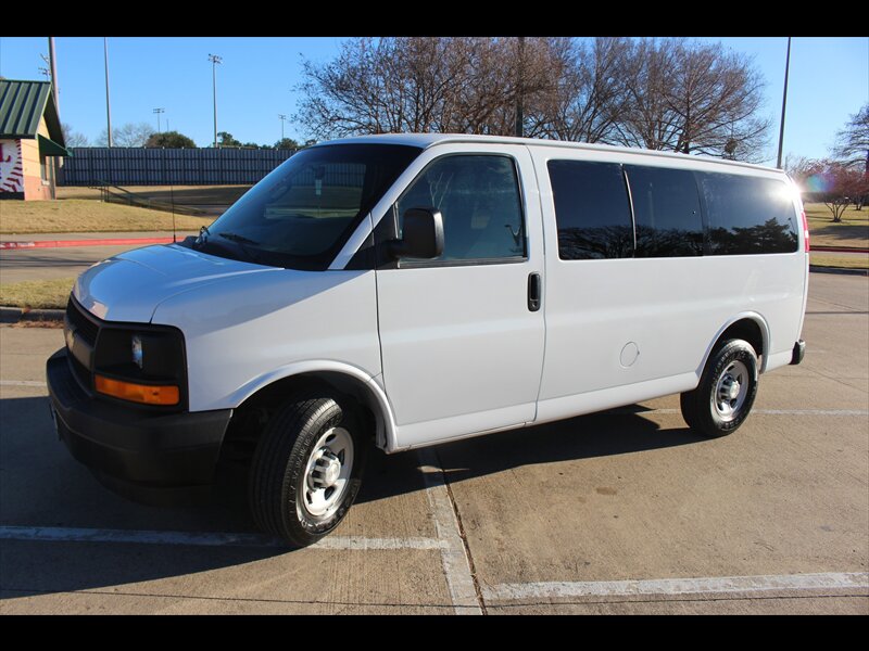 2017 Chevrolet Express LS 2500  