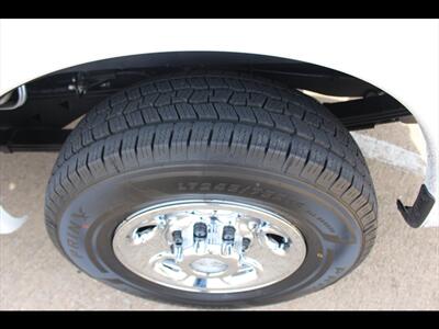 2018 Chevrolet Express LS 2500   - Photo 37 - Euless, TX 76040