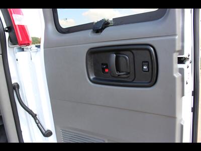 2025 Chevrolet Express LS 3500   - Photo 12 - Euless, TX 76040